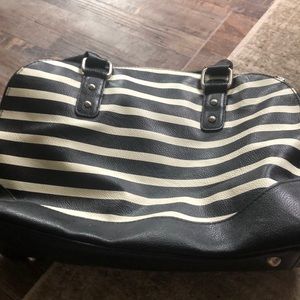 Merona black and white bag